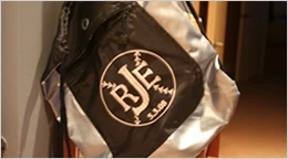 Custom Drawstring Gym Bags for corporate parties, birthday parties or party favors.