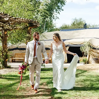 bennetts willow barn.png