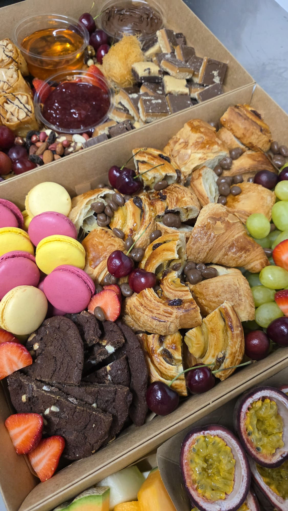 The Sweet tooth grazing board