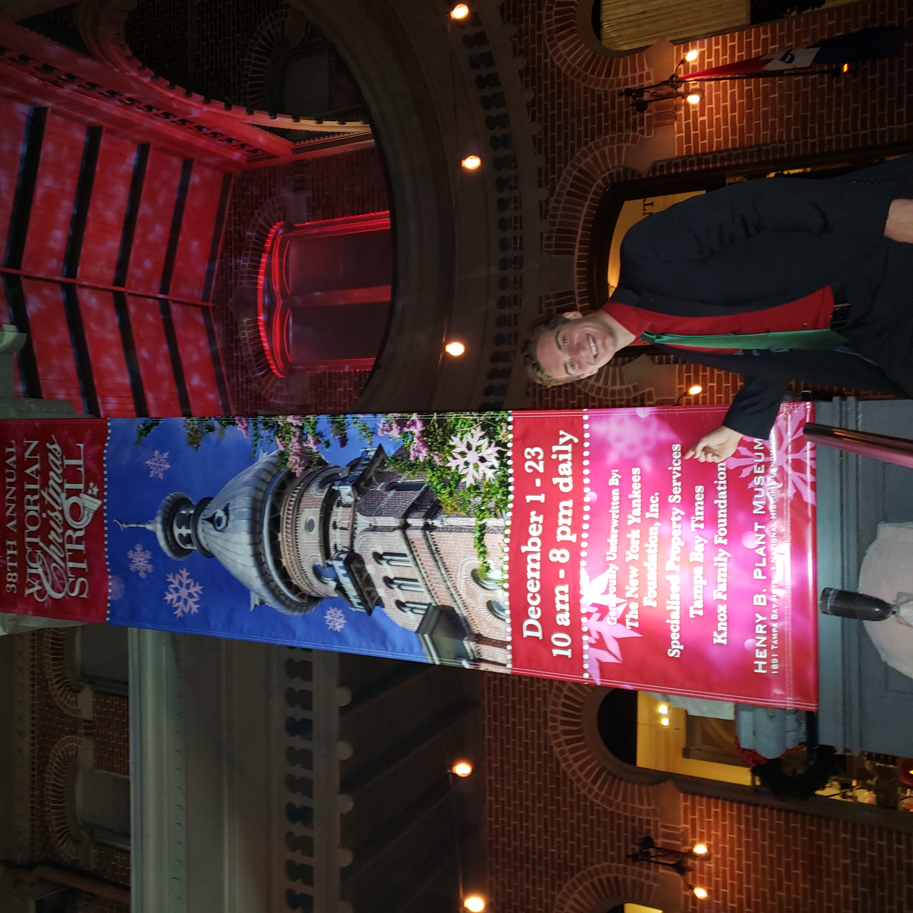 Victorian Christmas Stroll