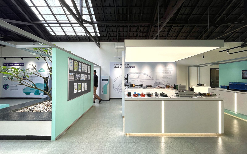 EV Experience Center
