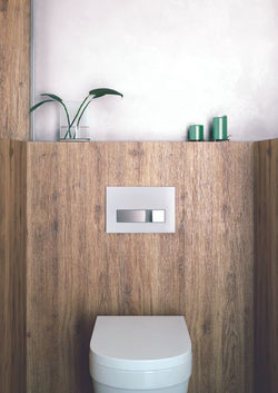 Badezimmer mit großformatigen Platten mit widerstandsfähiger HPL -Oberfläche! Wasserdicht.