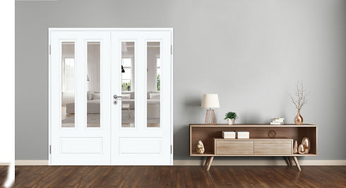 Zweiflügelige Weiße Landhaustüren mit klarem Lichtausschnitt im Landhausstil