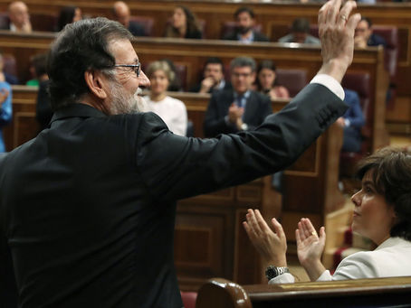 Spagna, Rajoy spodestato