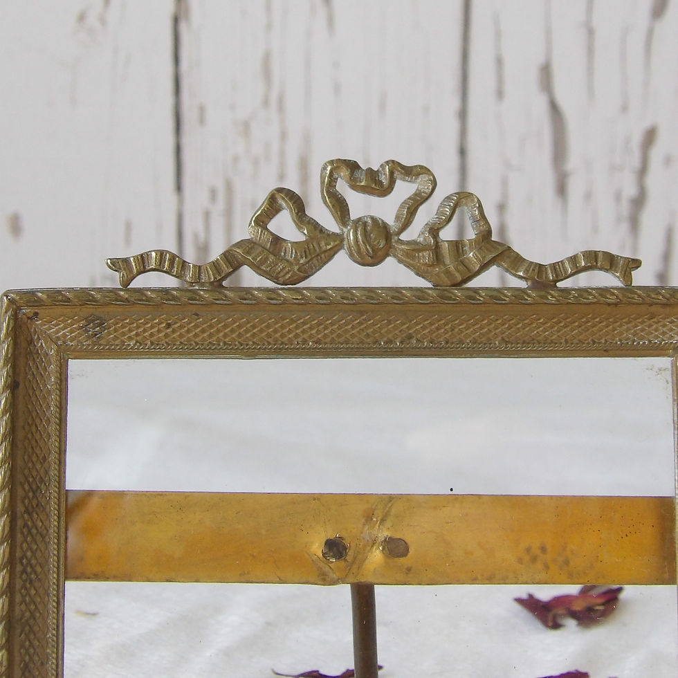 decorative vintage brass photo frame with bow motif