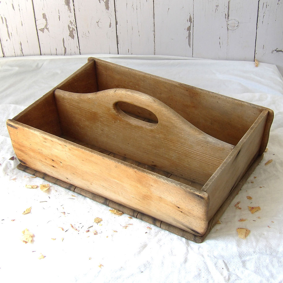 Thumbnail: rustic vintage pine caddy with central handle