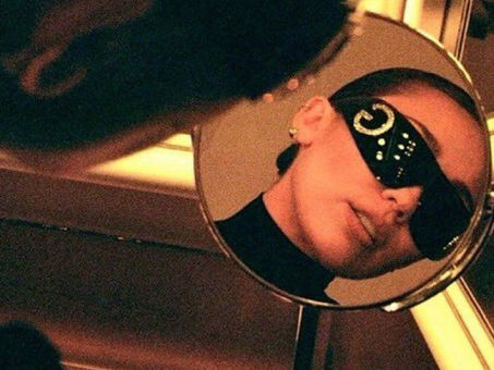 CASA BRANCA SEGUE MILEY NO SPOTIFY
