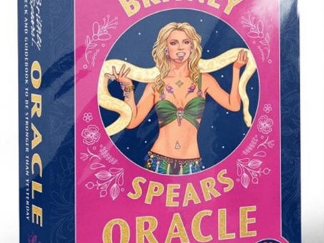 Nova marca de Britney lança TARÔ (sim, TARÔ)