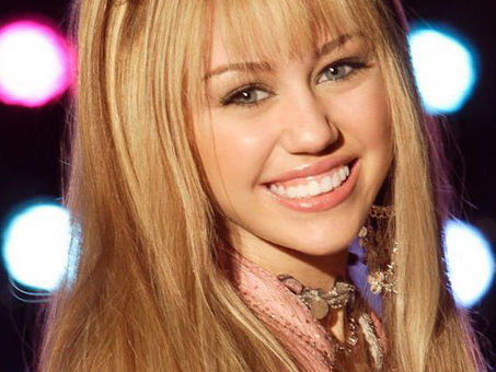 MILEY CYRUS ANUNCIA ESPECIAL DE ANIVERSÁRIO DA HANNAH MONTANA E A VARIETY DÁ OS DETALHES!