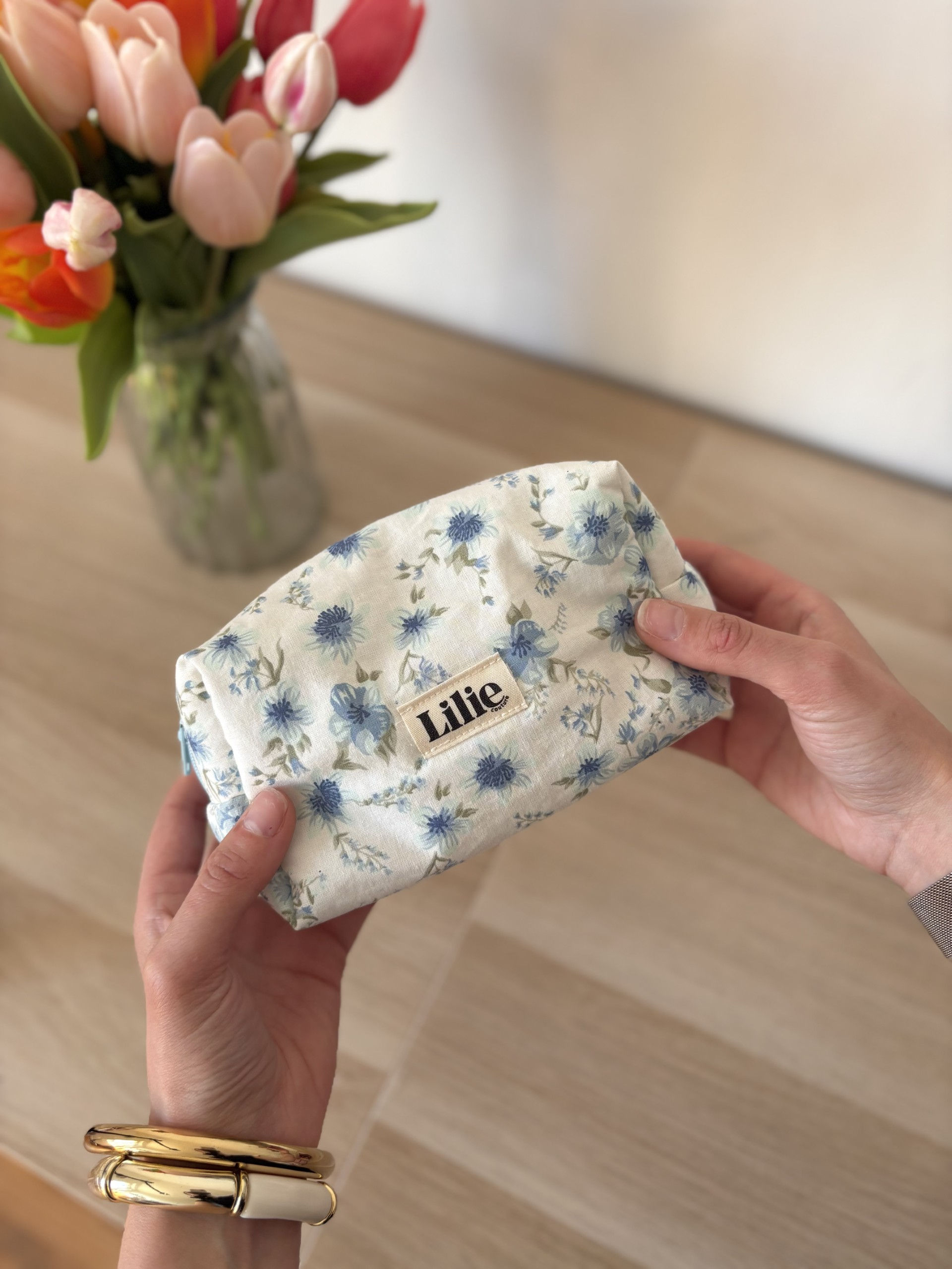 Trousse de toilette - Fleurs bleues