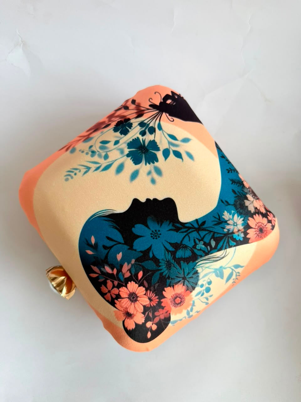 Thumbnail: BYRA Royal Bridal Printed Wedding Box Clutch Handbag