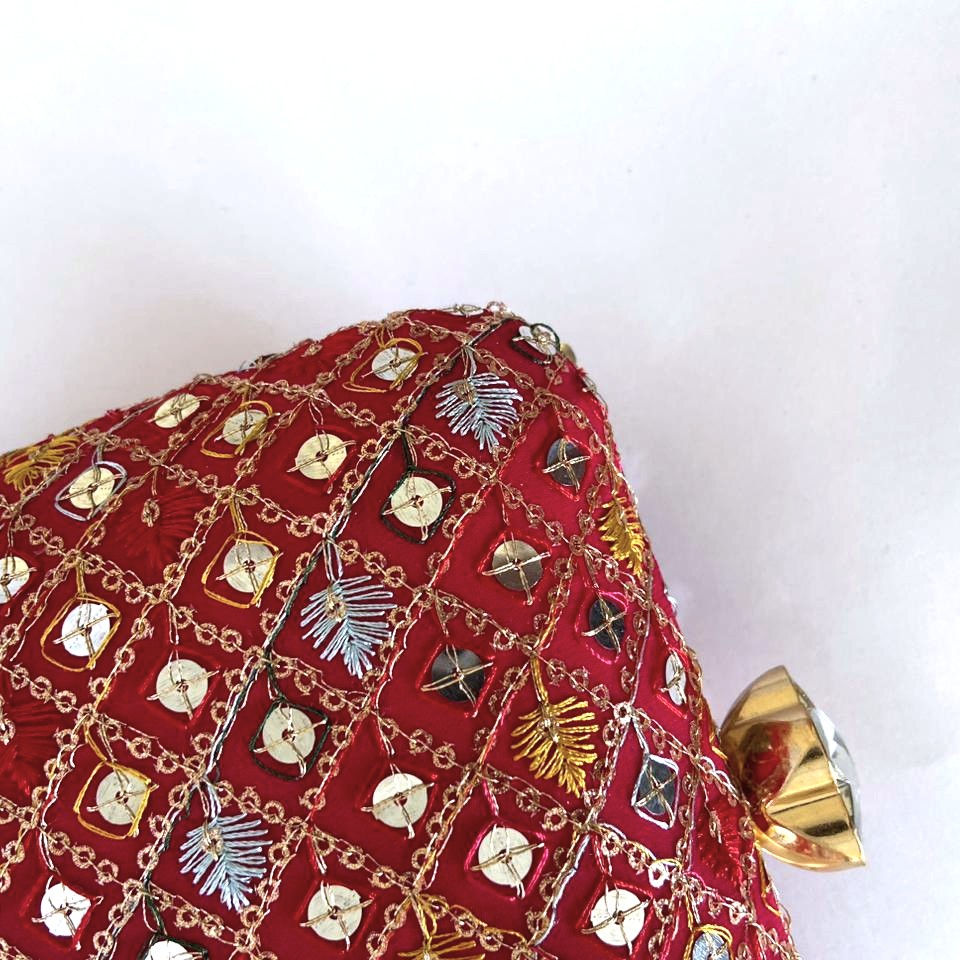 Thumbnail: Wedding Bridal Red Clutch Bag