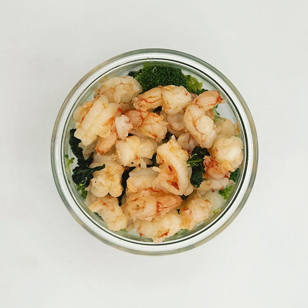 GAMBERI AL LIMONE CON CAVOLO NERO E BROCCOLI AL VAPORE