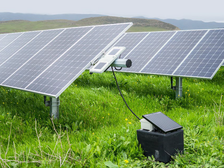 Soiling comparison to a manually cleaned array