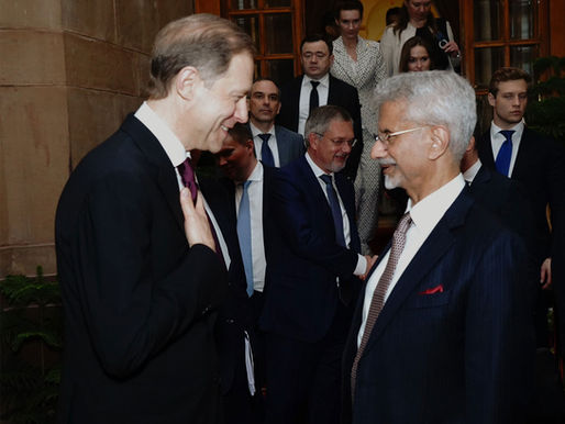 ਇੱਥੇ ਭਾਰਤ-ਰੂਸ ਸਬੰਧਾਂ ਅਤੇ ਐੱਸ. ਜੈਸ਼ੰਕਰ ਦੀ ਡੇਨਿਸ ਮੰਤੁਰੋਵ ਨਾਲ ਮੁਲਾਕਾਤ 'ਤੇ ਅਧਾਰਿਤ ਇੱਕ ਵਿਸਤ੍ਰਿਤ ਖ਼ਬਰ ਹੈ:ਭਾਰਤ-ਰੂਸ ਰਣਨੀਤਕ ਸਾਂਝੇਦਾਰੀ ਵਿੱਚ ਨਵਾਂ ਅਧਿਆਏ: ਐੱਸ. ਜੈਸ਼ੰਕਰ ਅਤੇ ਰੂਸੀ ਉਪ-ਪ੍ਰਧਾਨ ਮੰਤਰੀ ਡੇਨਿਸ ਮੰਤੁਰੋਵ ਵਿਚਾ