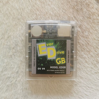 GB Everdrive SD card flash cartridge for the Game Boy DMG-01