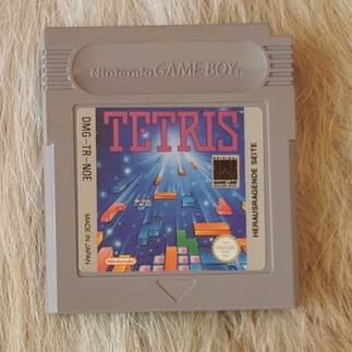 DMG-09 Game Boy Cartridge