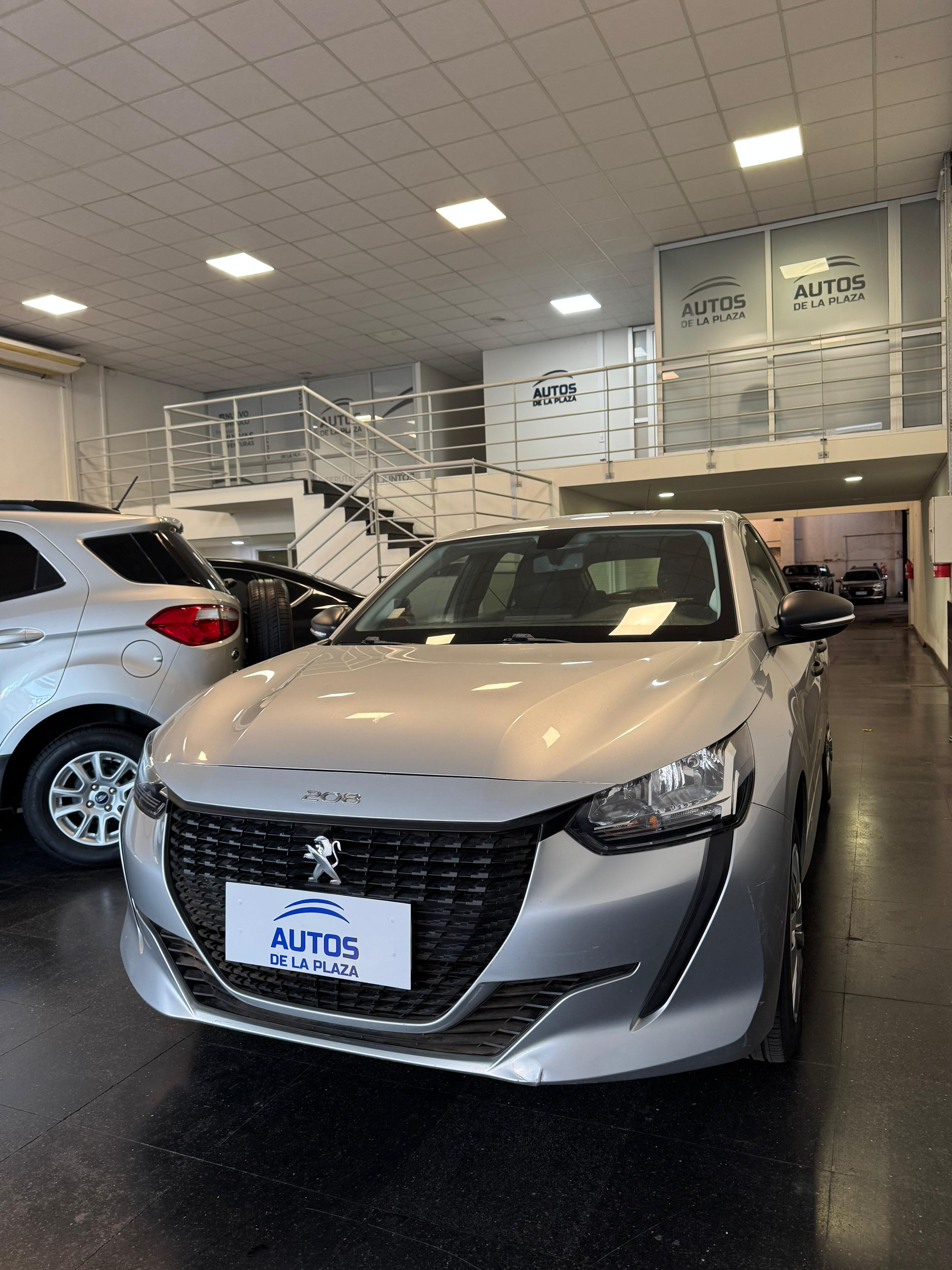 Peugeot 208 Like 1.2L 2021