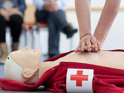 İsviçre'de Türk Ehliyeti Geçerli mi? İsviçre Ehliyeti Almak İçin Ne Gerekli?