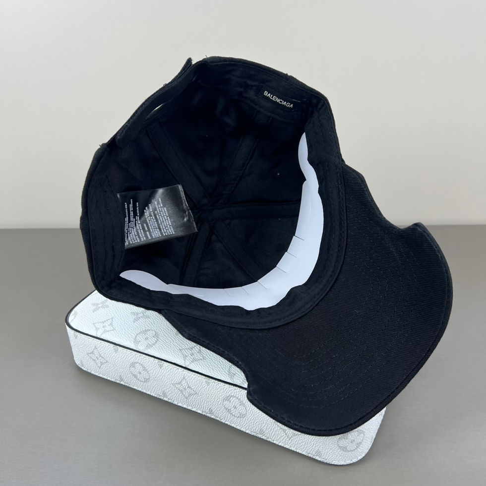 Miniature : Hat