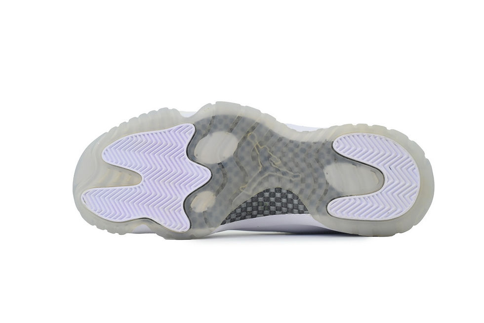 Thumbnail: Air Jordan 11 Retro SiLouis Vuittoner Anniversary