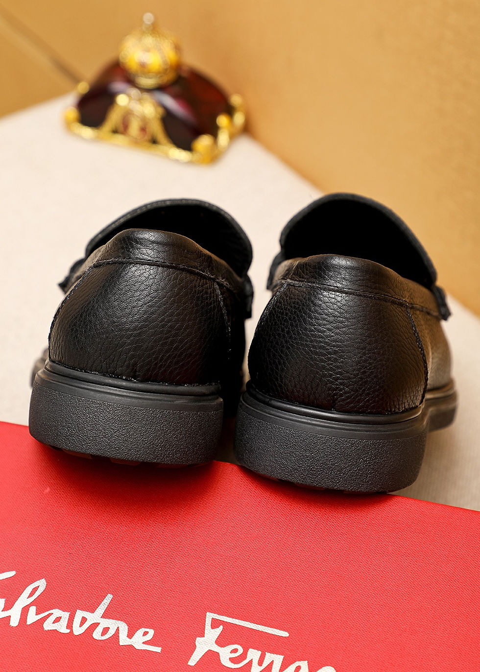 Miniatura: Ferragamo Leather Shoes