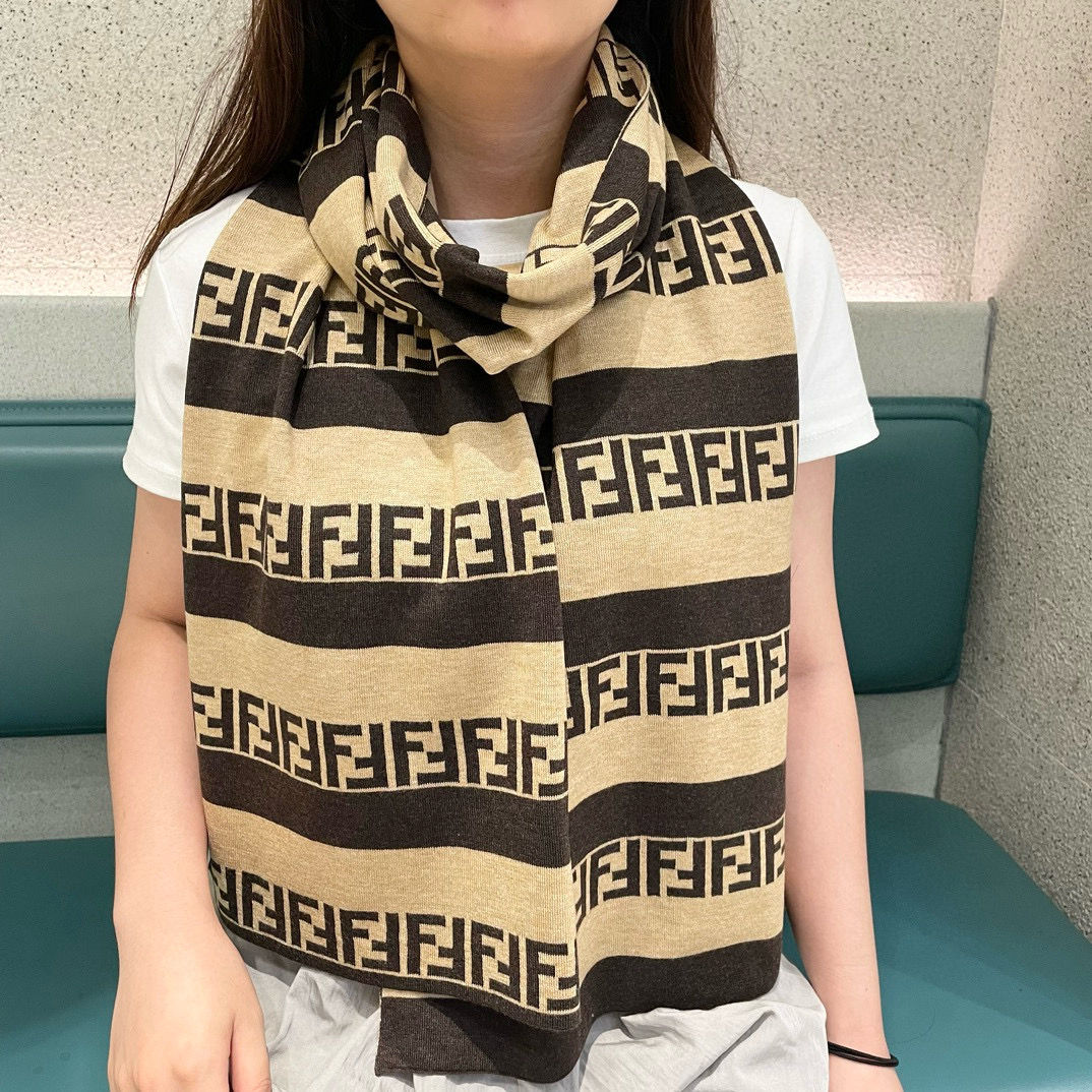 Scarf