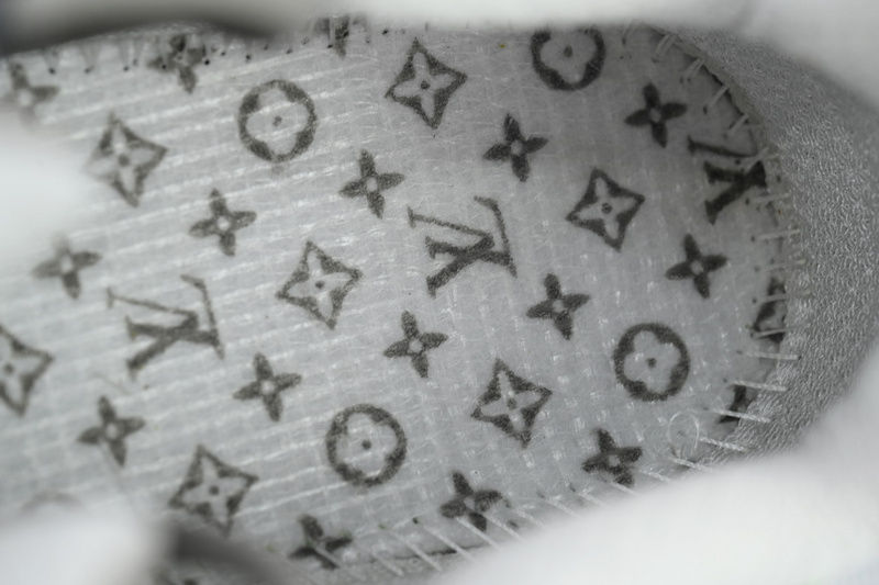 Thumbnail: Run Tatic Sneakers