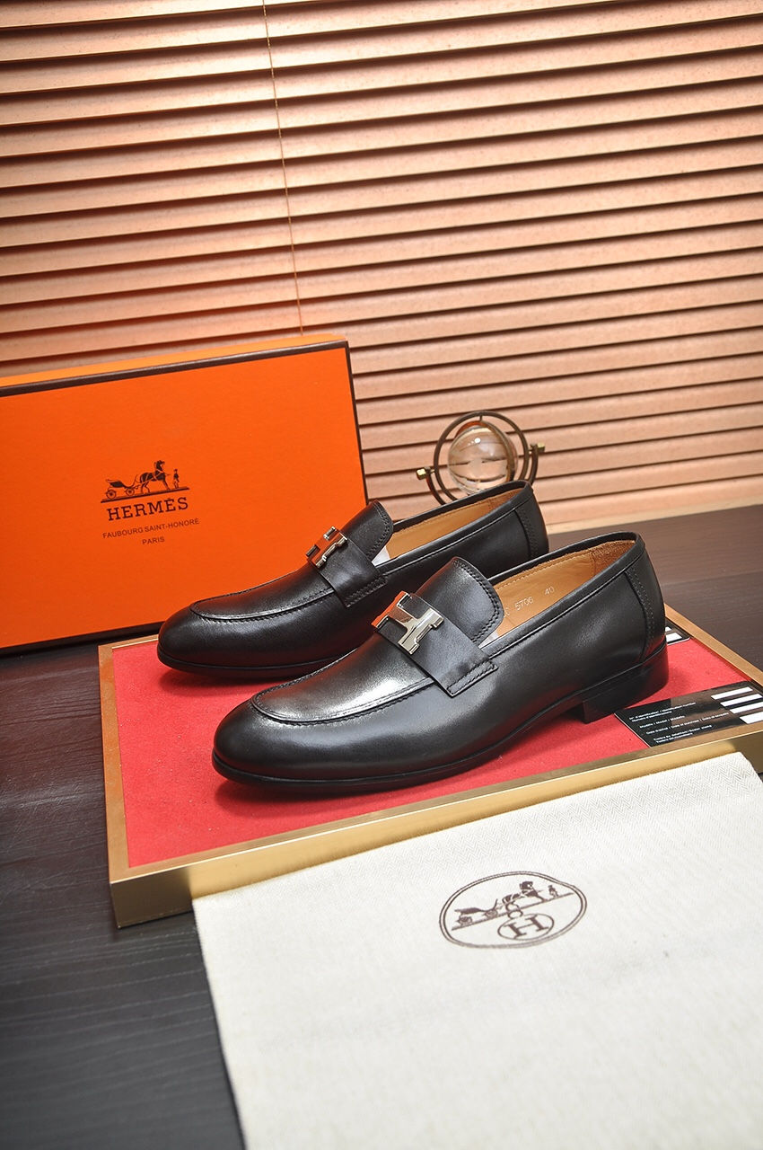 Thumbnail: HERMES Leather Shoes