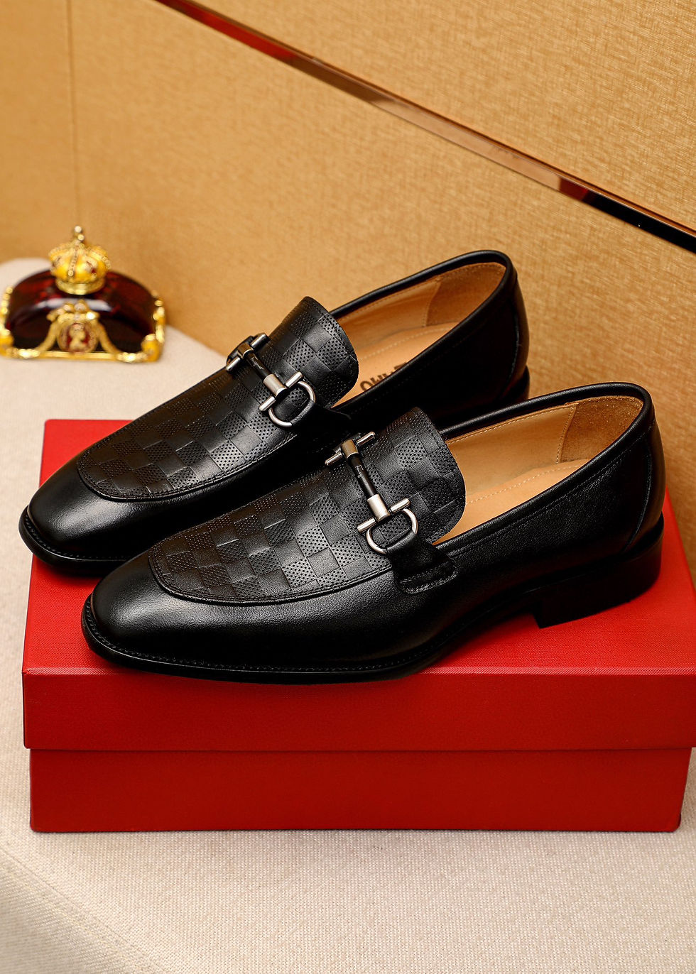 Miniatura: Ferragamo Leather Shoes