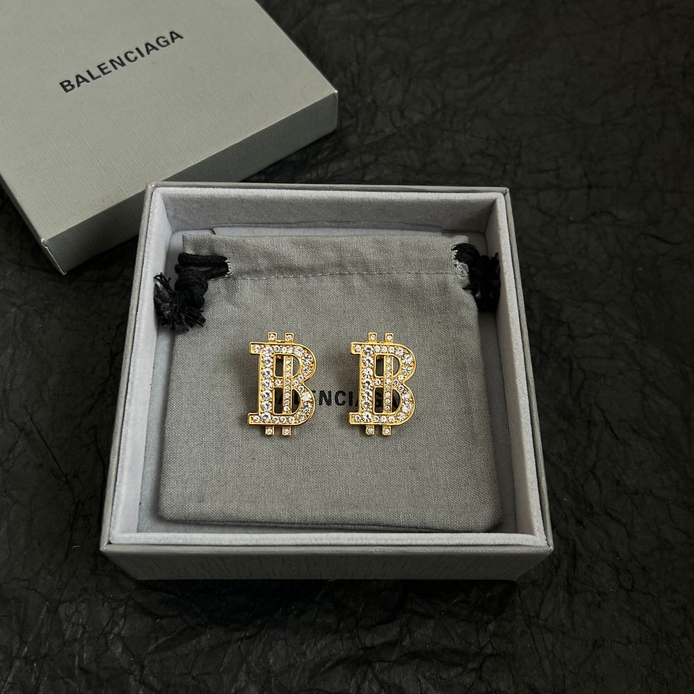 Miniatura: Earrings