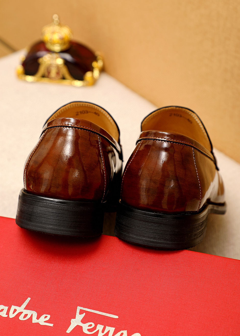 Miniature : Ferragamo Leather Shoes