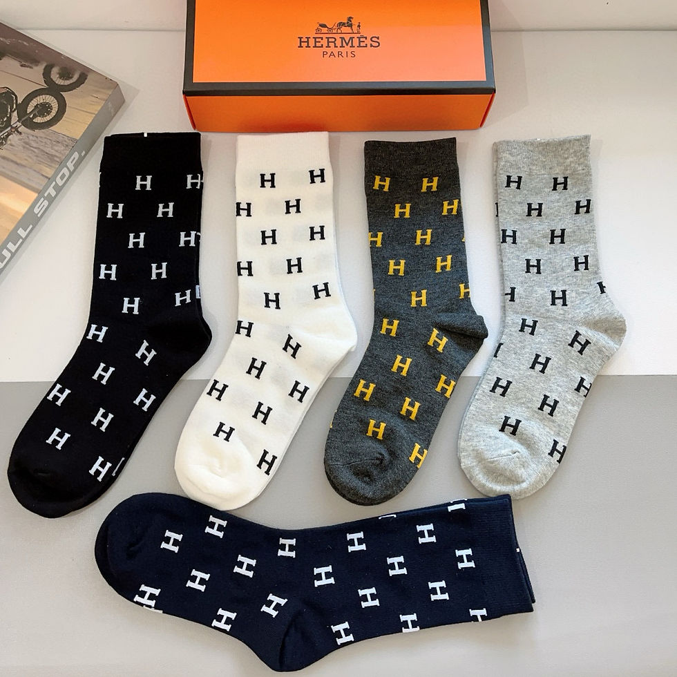 Thumbnail: Hermes Socks