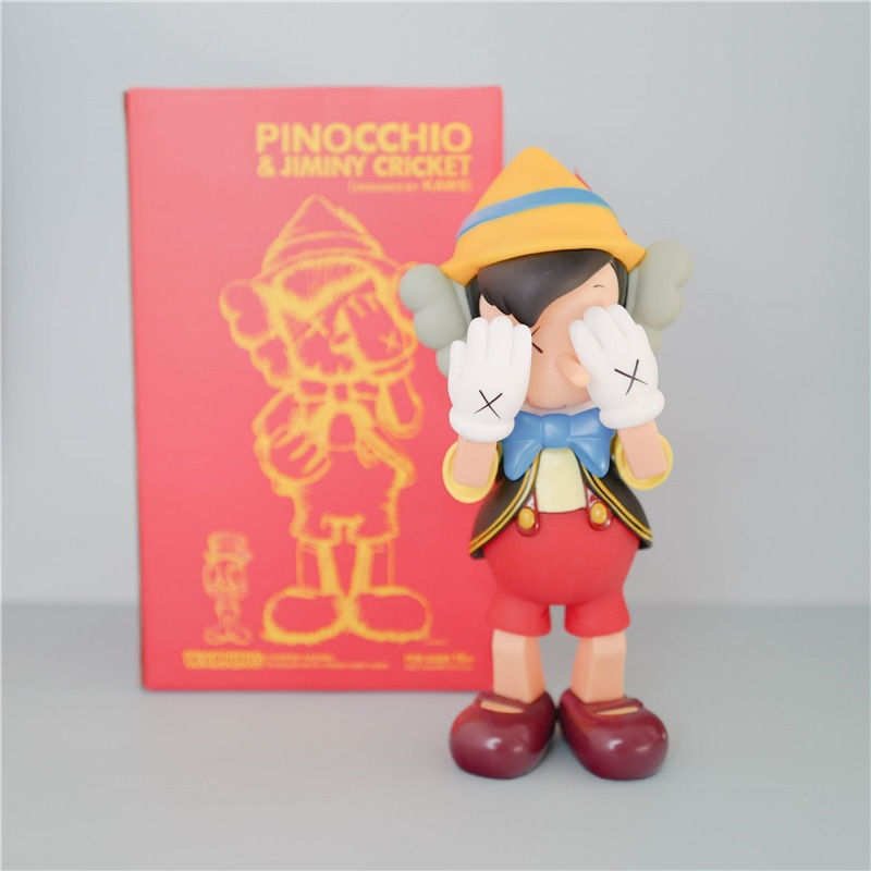 Miniatura: KAWS x Disney