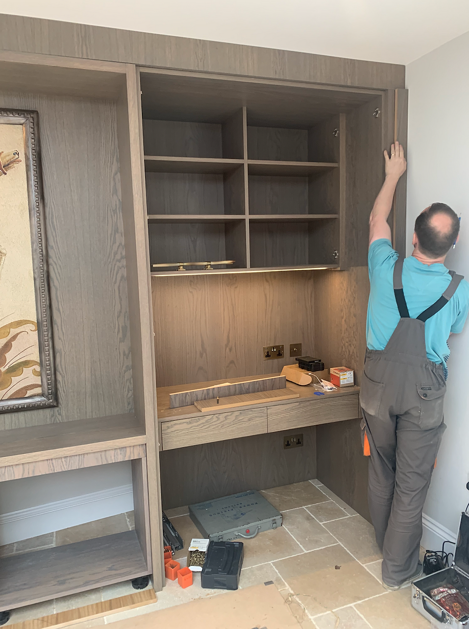 bespoke fitted furniture