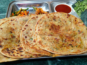 Perfect stuffed mooli paratha recipe with tips to prevent tearing – FoodzLife