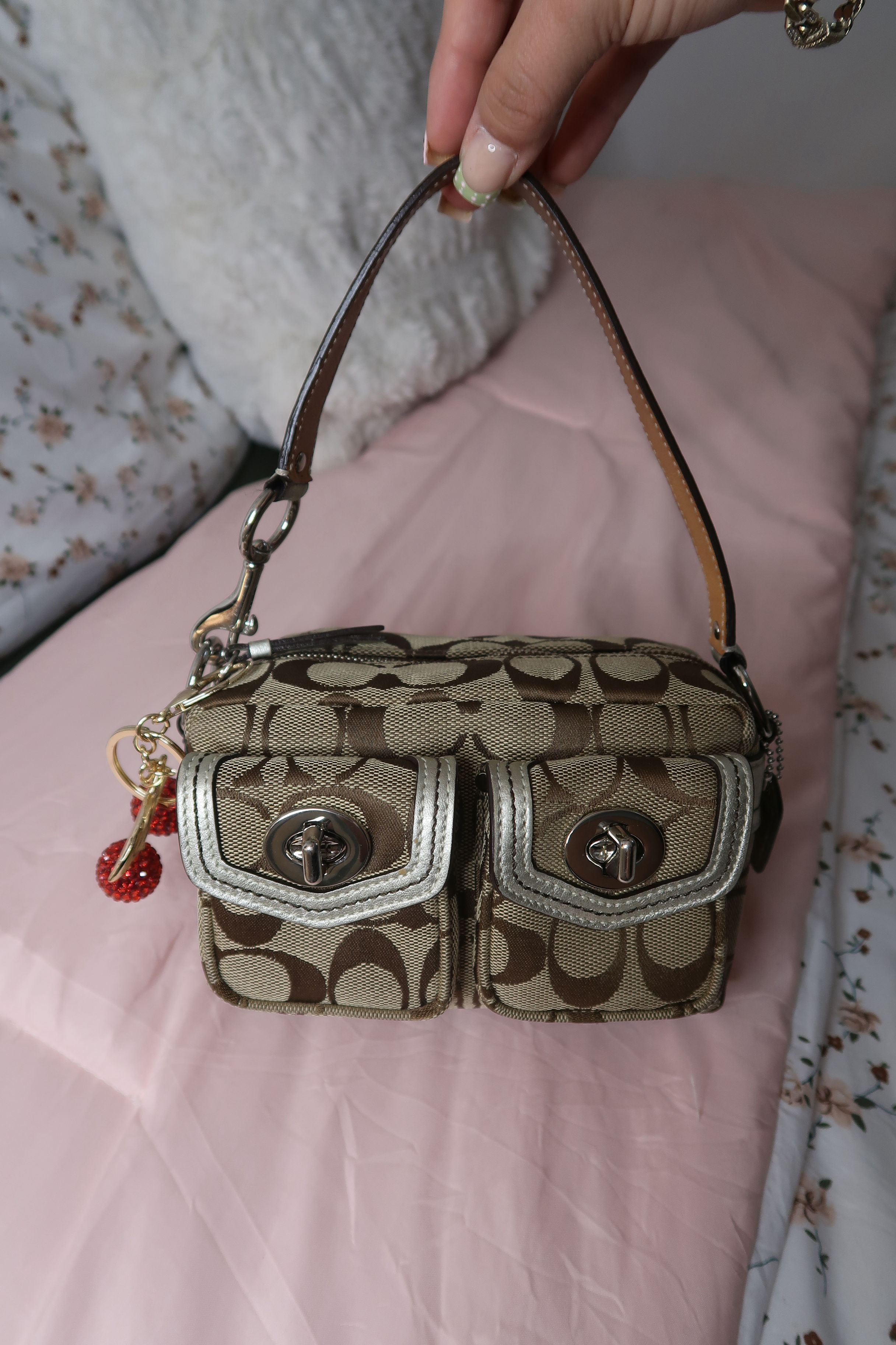 Coach Mini Double Pocket Shoulder Bag