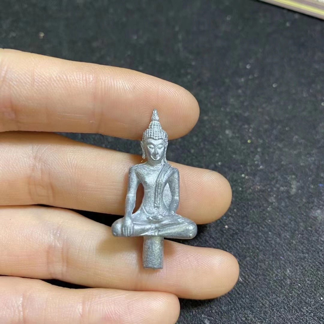 古巴磐石 鉛材質 旗桿佛
