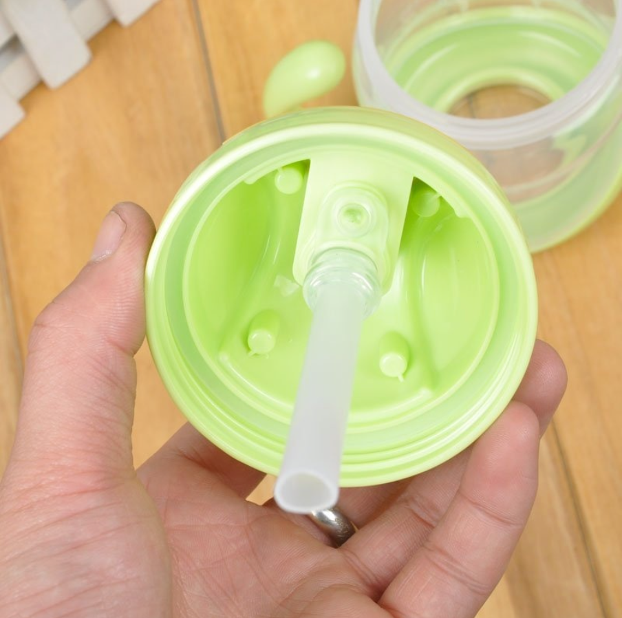 Miniatura: Bicchiere con Cannuccia per bambini