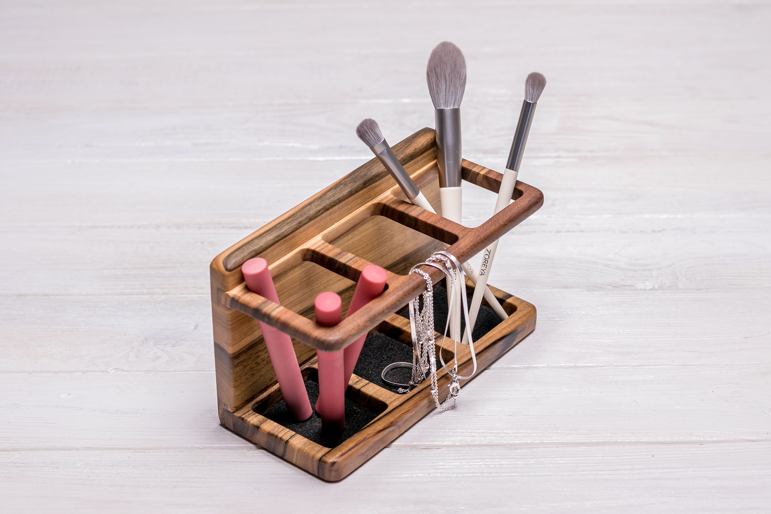 Аксессуар «Make-up» 3