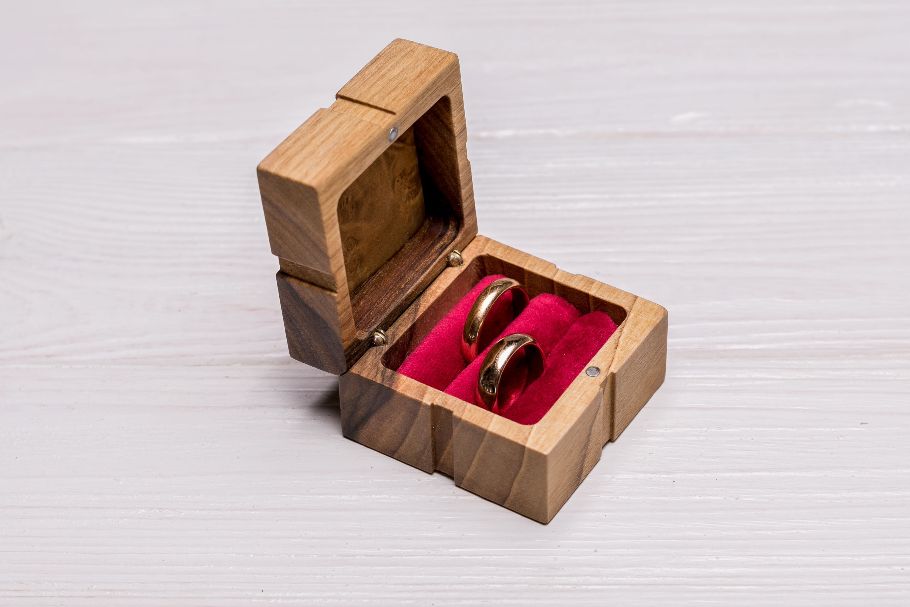 Коробочка для каблучок «Відданість»