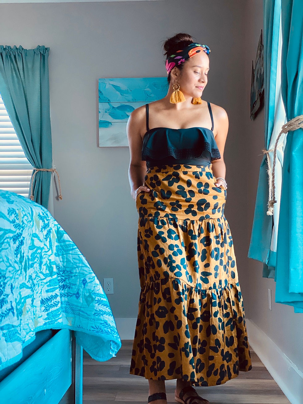 Thumbnail: Lolas in Gold 