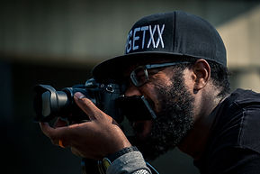 Targetxx behind the lens