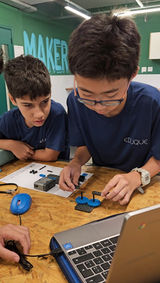 Alunos na robótica Eduque