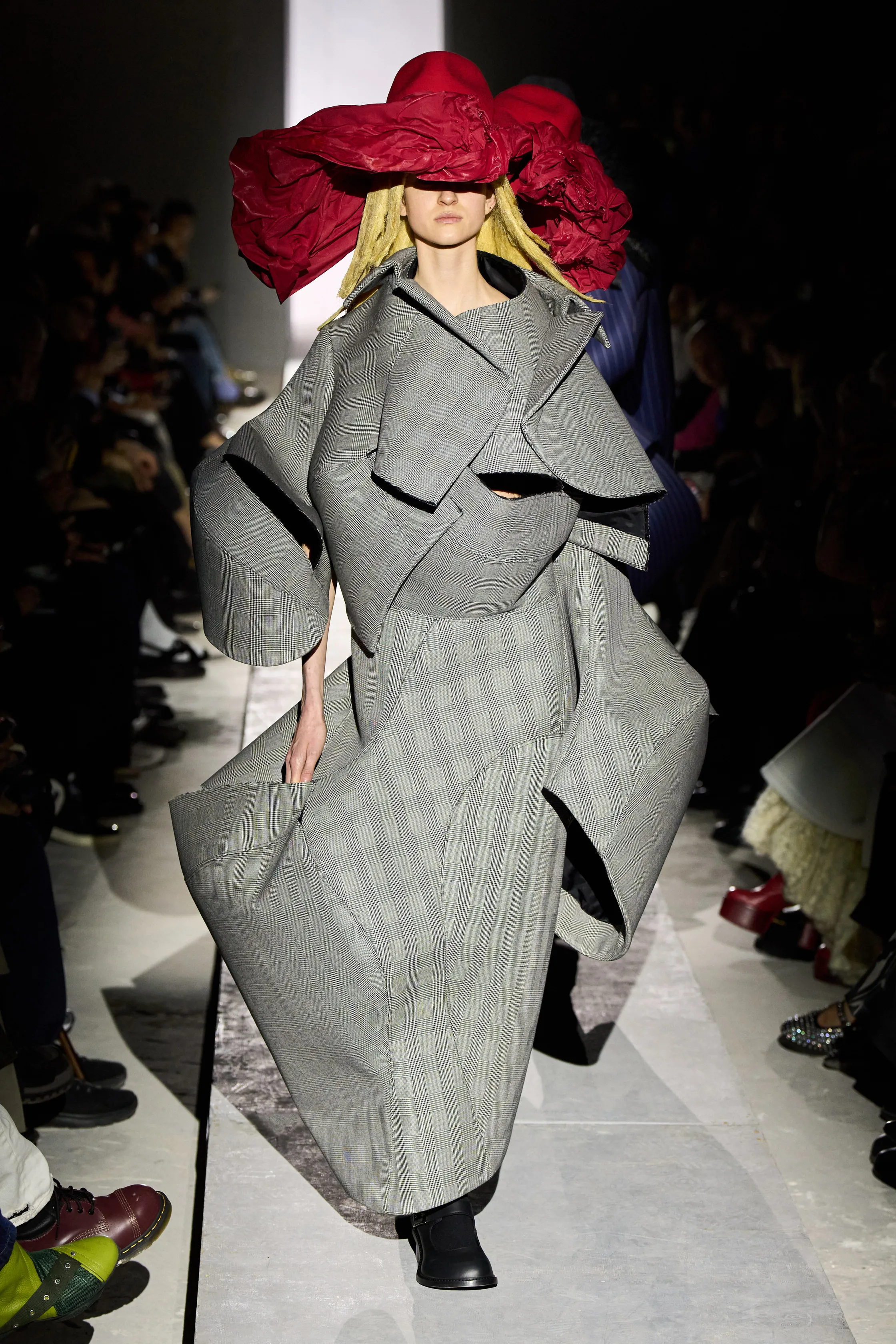 Comme des Garçons | Fall 2025 Ready-to-wear collection 2