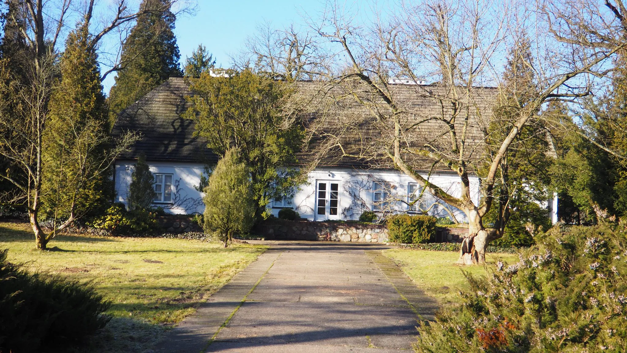 בית הולדתו של שופן בז'לזובה וולה, מבנה היסטורי בכפר פסטורלי