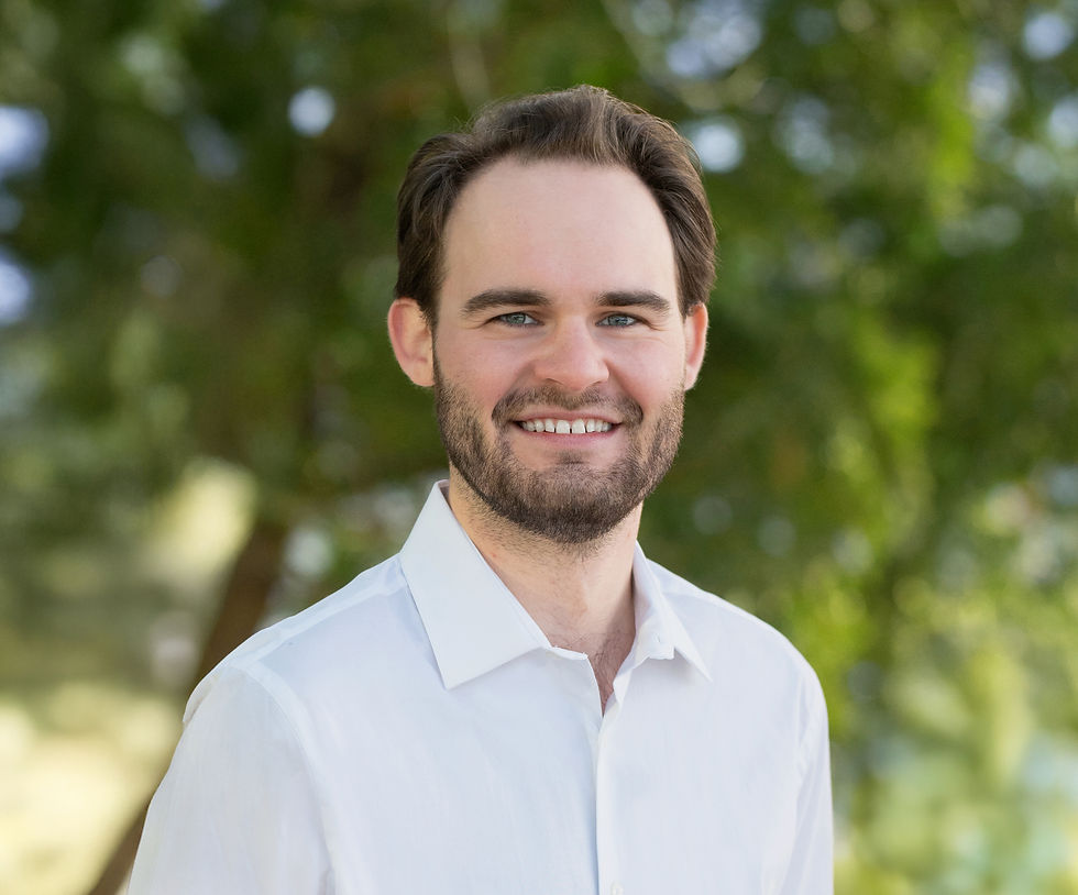 Caleb headshot. ECA Solar 8-25-22-12 smaller.jpg