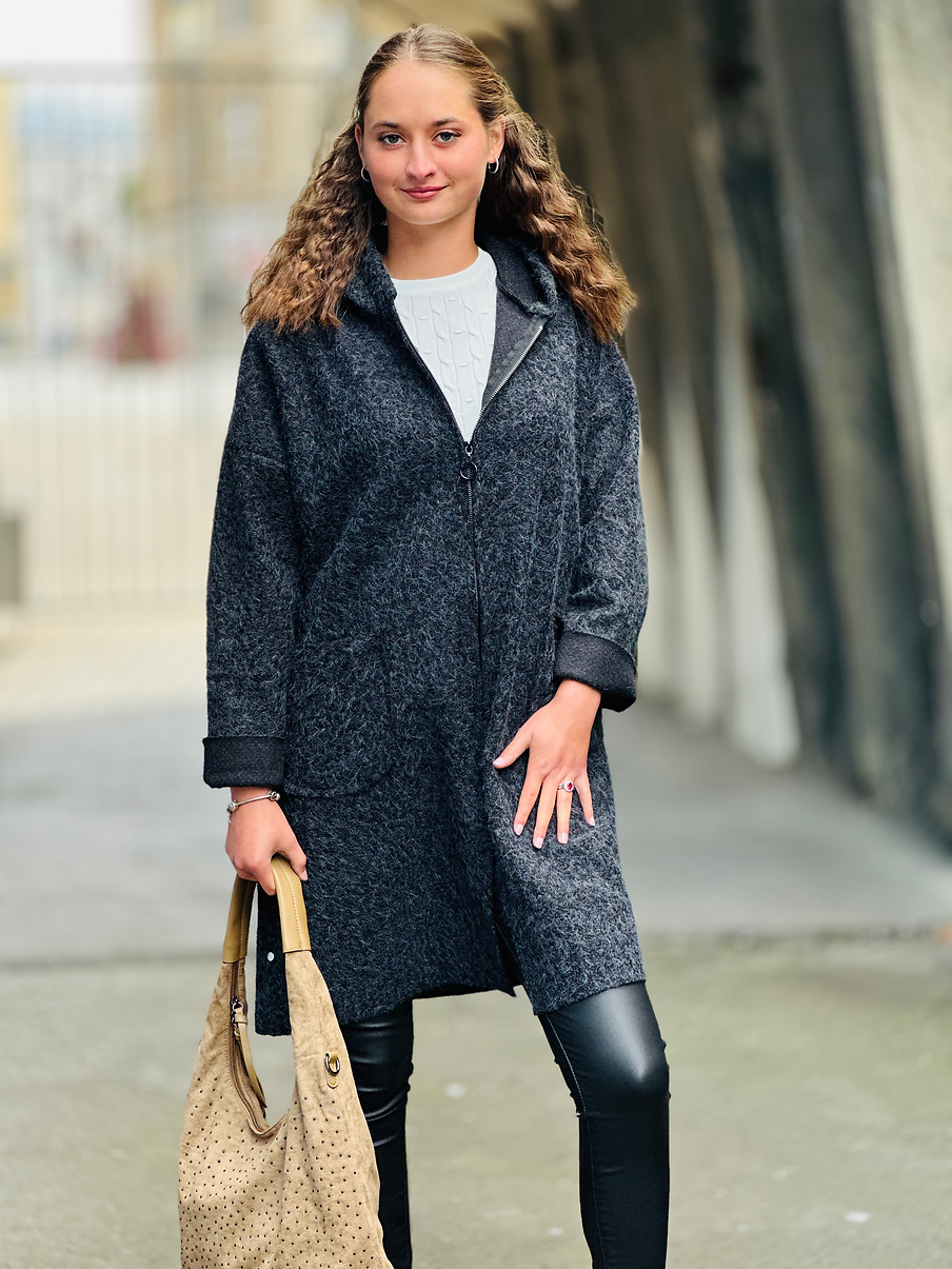 Miniatura: Kabat Elviana