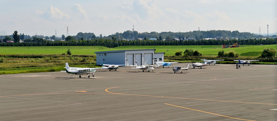 丘珠の軽飛行機溜り・・・好きだったよ。