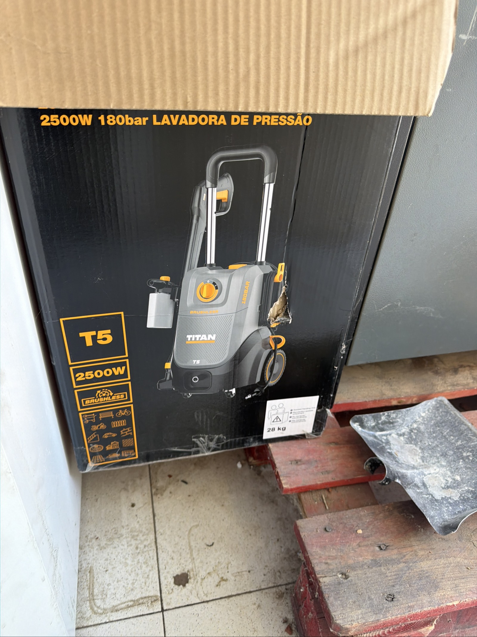 Nettoyeur haute pression Titan T5 2500W 180 bar
